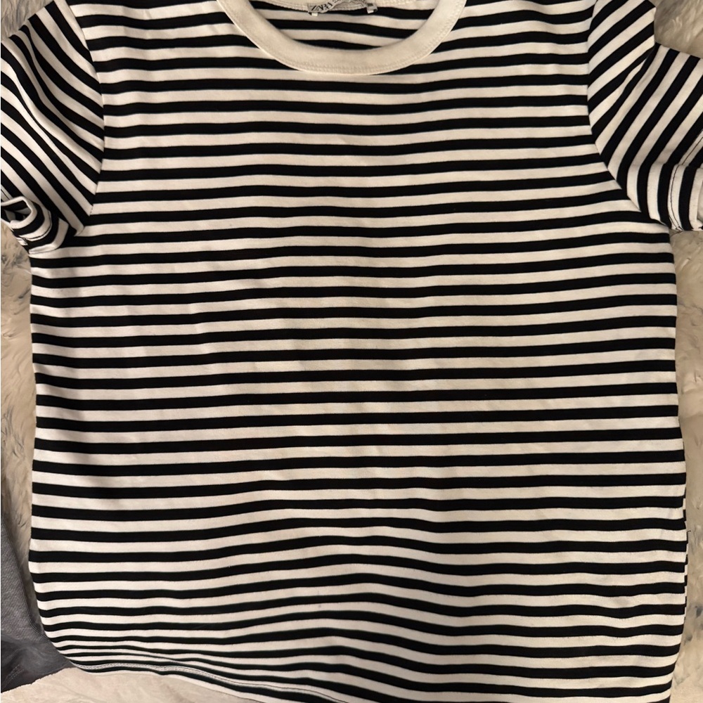 Zara Black and White Striped Short Sleeve Tee